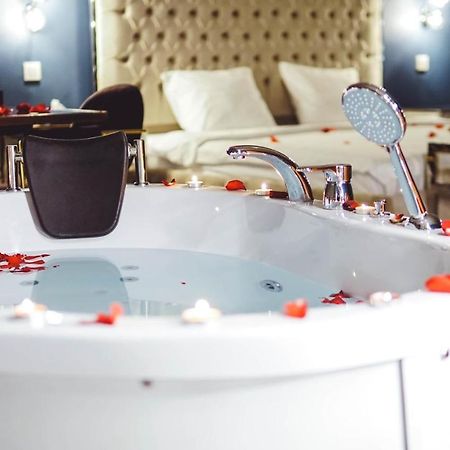 Mas Suites Karakoey イスタンブール エクステリア 写真