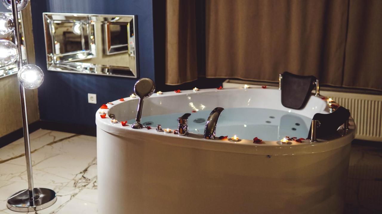 Mas Suites Karakoey イスタンブール エクステリア 写真